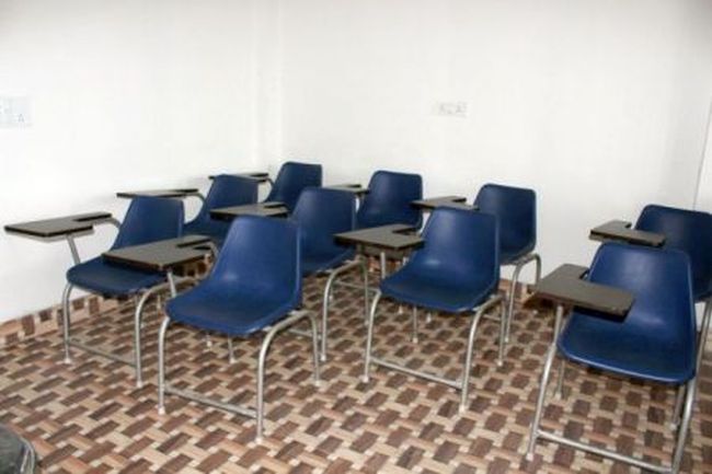 Vinayak Institute of Professional Studies (VIP Studies) Computer Class Room2 Theory